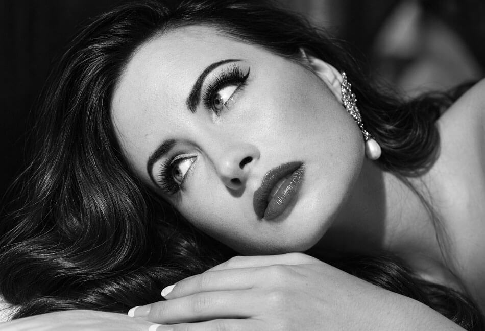 Black and white beauty portrait by photographer James Nader